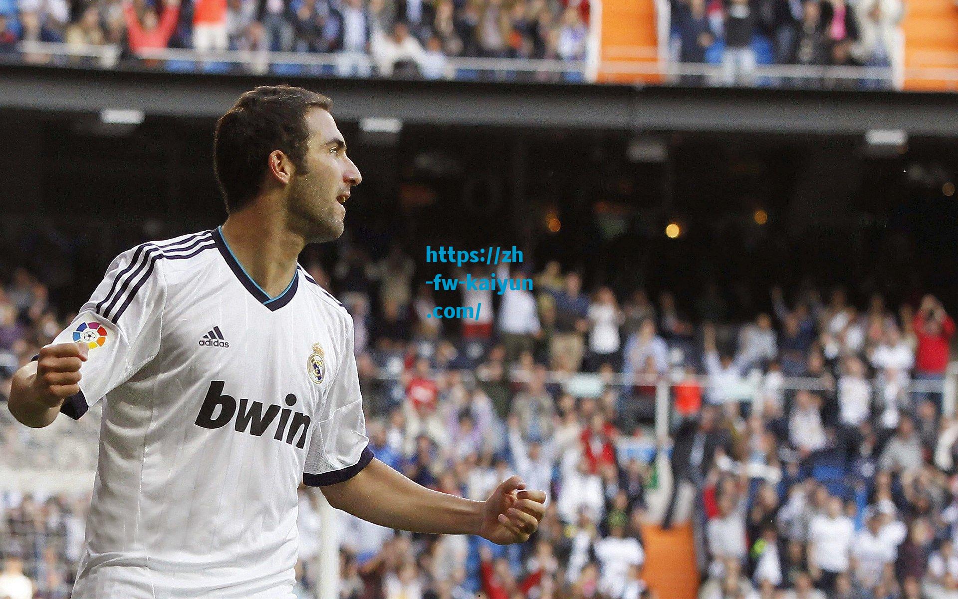 开云中国-多特新星桑乔回击曼联球迷嘲讽，欧洲冠军奖杯胜过一切口水战